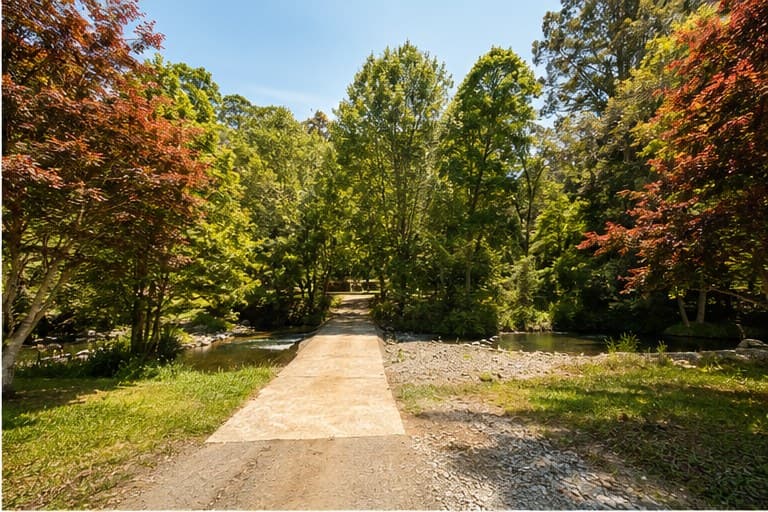 Entry drive into the property